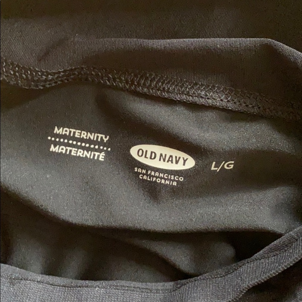 Old navy maternity workout pants - Picture 3 of 4